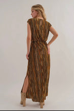 Load image into Gallery viewer, Mia Maxi Dress
